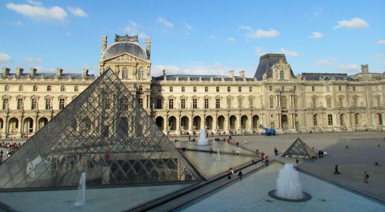 Love Nest In Saint-Michel Paris Exterior photo